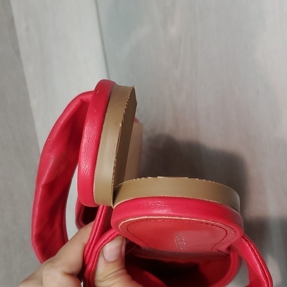 Marc Fisher Women Satera Red Pointed Toe Flats Loafer shoes sz 8M - Picture 8 of 13